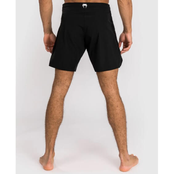 Short mma Venum Contender noir/blanc