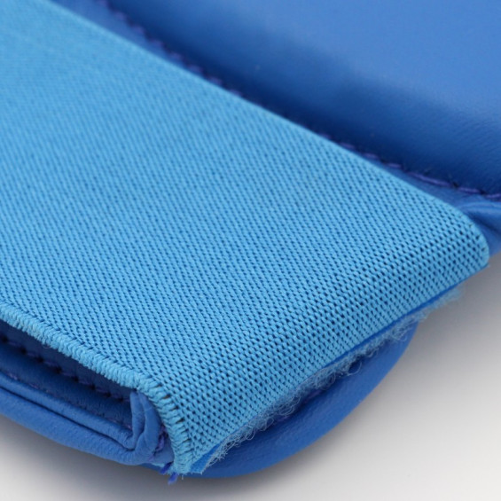 Mitaines de karaté bleu Adidas avec pouce WKF