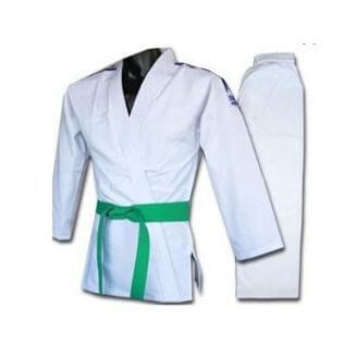 Kimono judo pratiquant avec bandes Noris